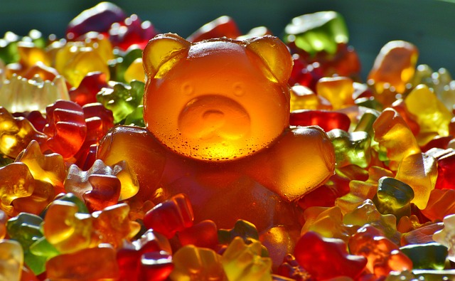 cbd-vapes-gummies-and-extracts-640x480-87732940.jpeg