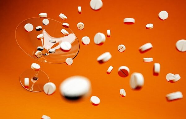 hollistic-health-medicine-640x480-42285185.jpeg