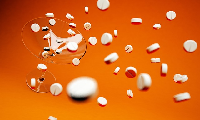 hollistic-health-medicine-640x480-42285185.jpeg