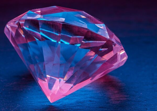 sell-your-diamonds-640x480-55925690.jpeg