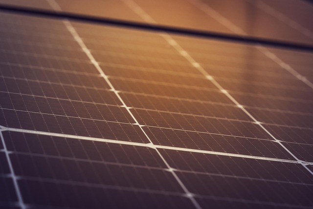 Maximizing Solar Energy Efficiency: Global Impact and Future Innovations