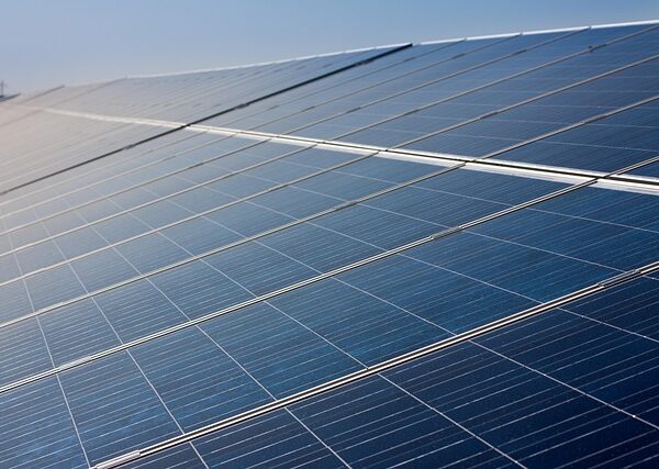 solar-installers-640x480-25771844.jpeg