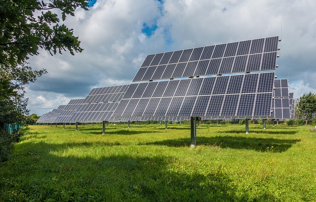 solar panel installer