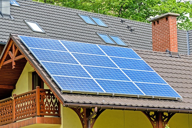 solar panel installer