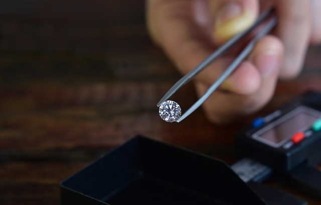 diamond jewelry buyer