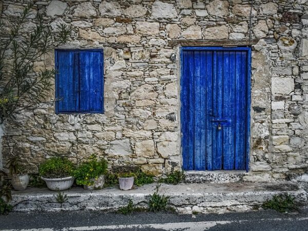 reliable-garage-door-repair-greenwood-vi-640x480-58982175.jpeg