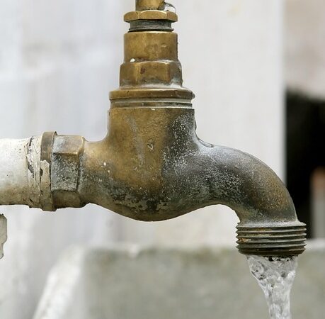 plumbing-in-knoxville-640x480-10752468.jpeg