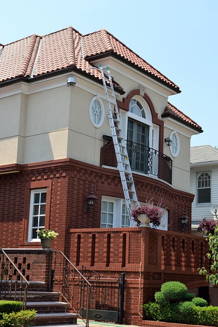 Expert Garage Door Repair Licensing & Insurance in Lakewood